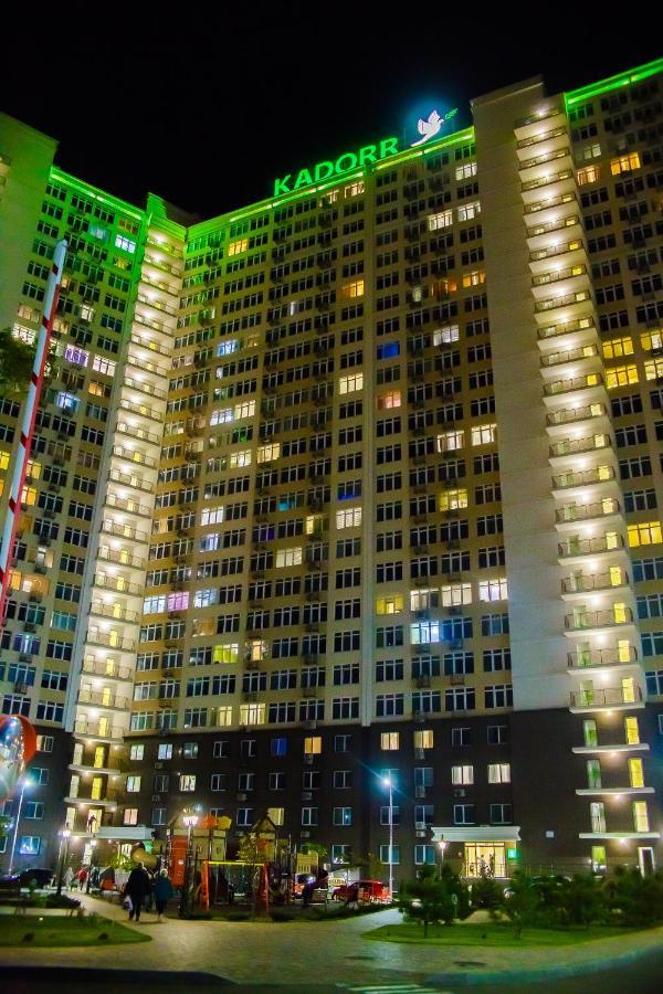 Pearl Of Odessa Apartment Екстериор снимка